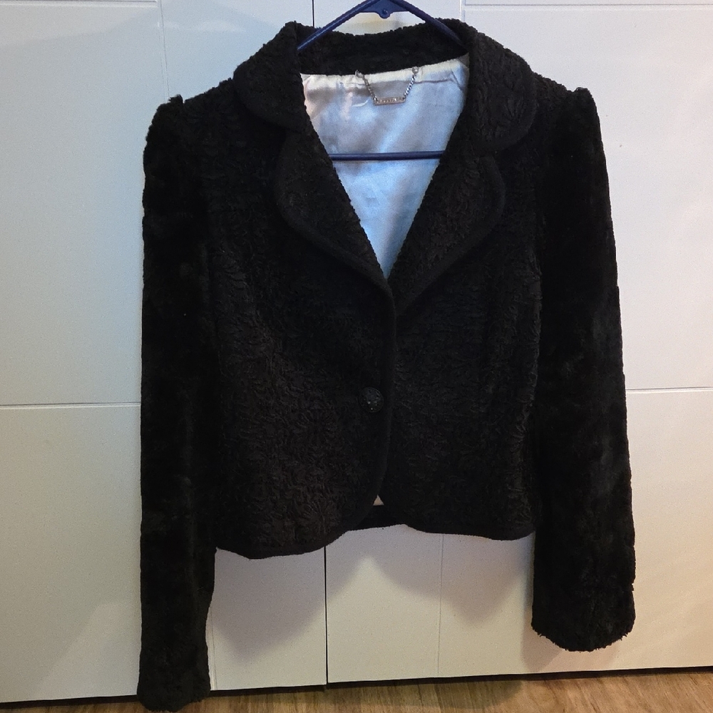 Elegant Black Women's Jacket
